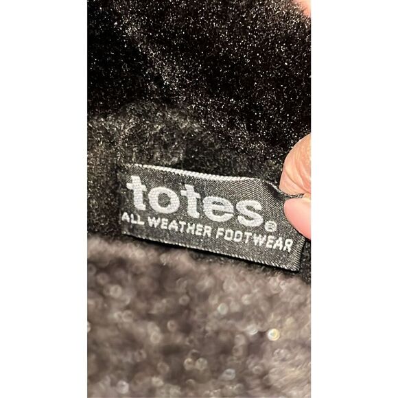 The Totes Isotoner Jackie Quilted Snow Boot Women’s 7M Black - Picture 14 of 14